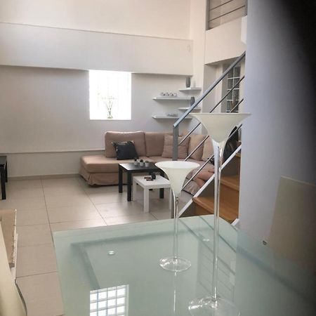 Maisonette Lux Modern Next To Metro Kerameikos 3 Rooms 雅典 外观 照片